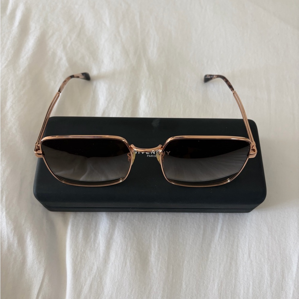 Givenchy Elegant Gradient Brown/Gold Sunglasses - image 4